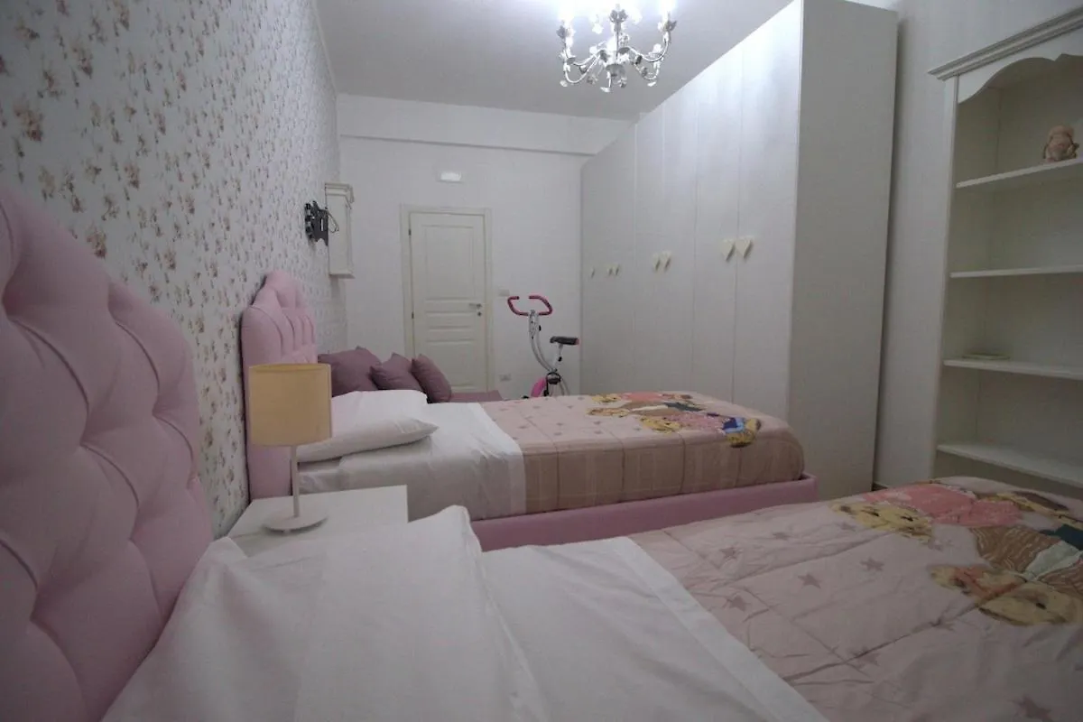 דירות נאפולי La Casa Di Giorgia E Gaia 0*,
