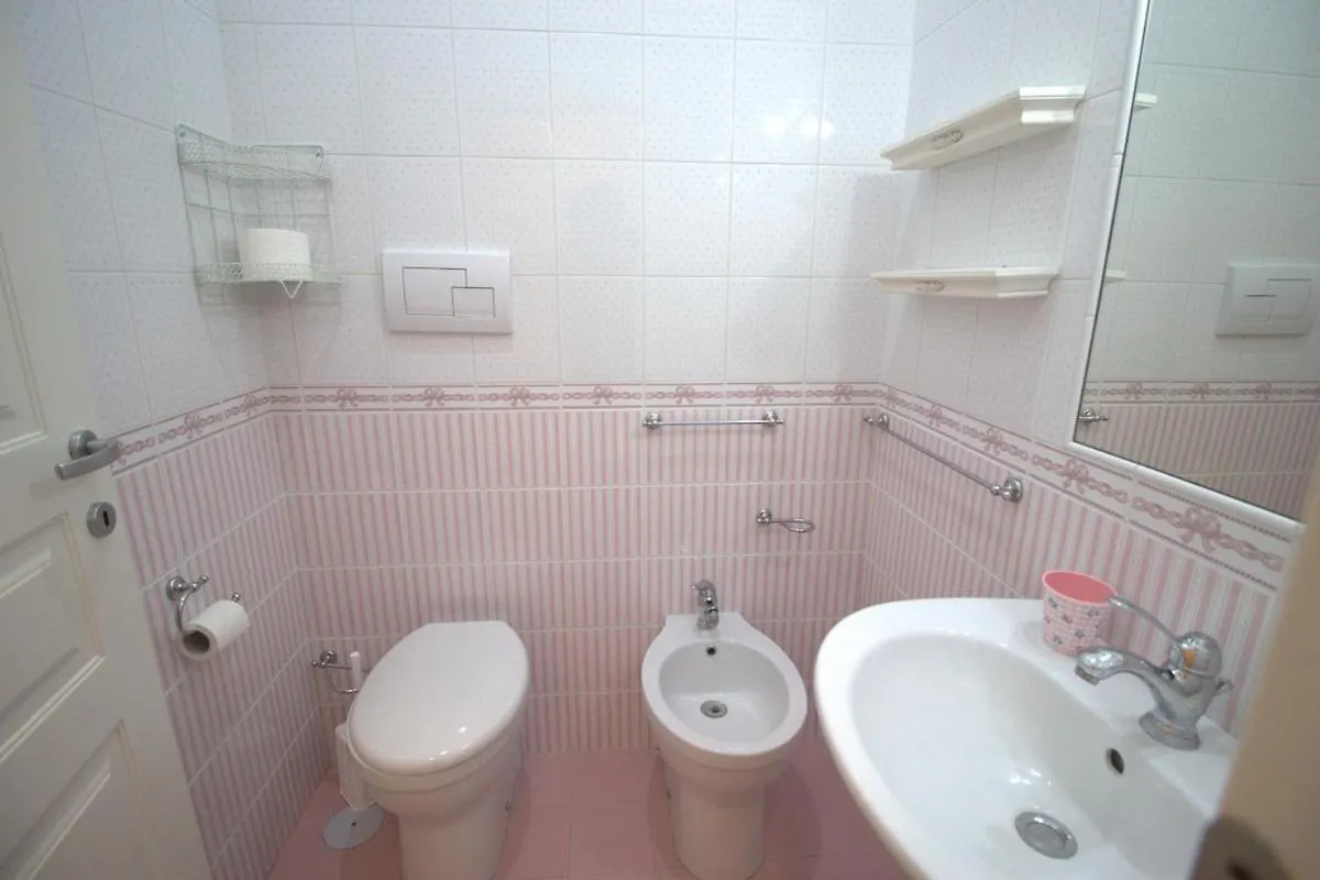 La Casa Di Giorgia E Gaia Apartment Naples