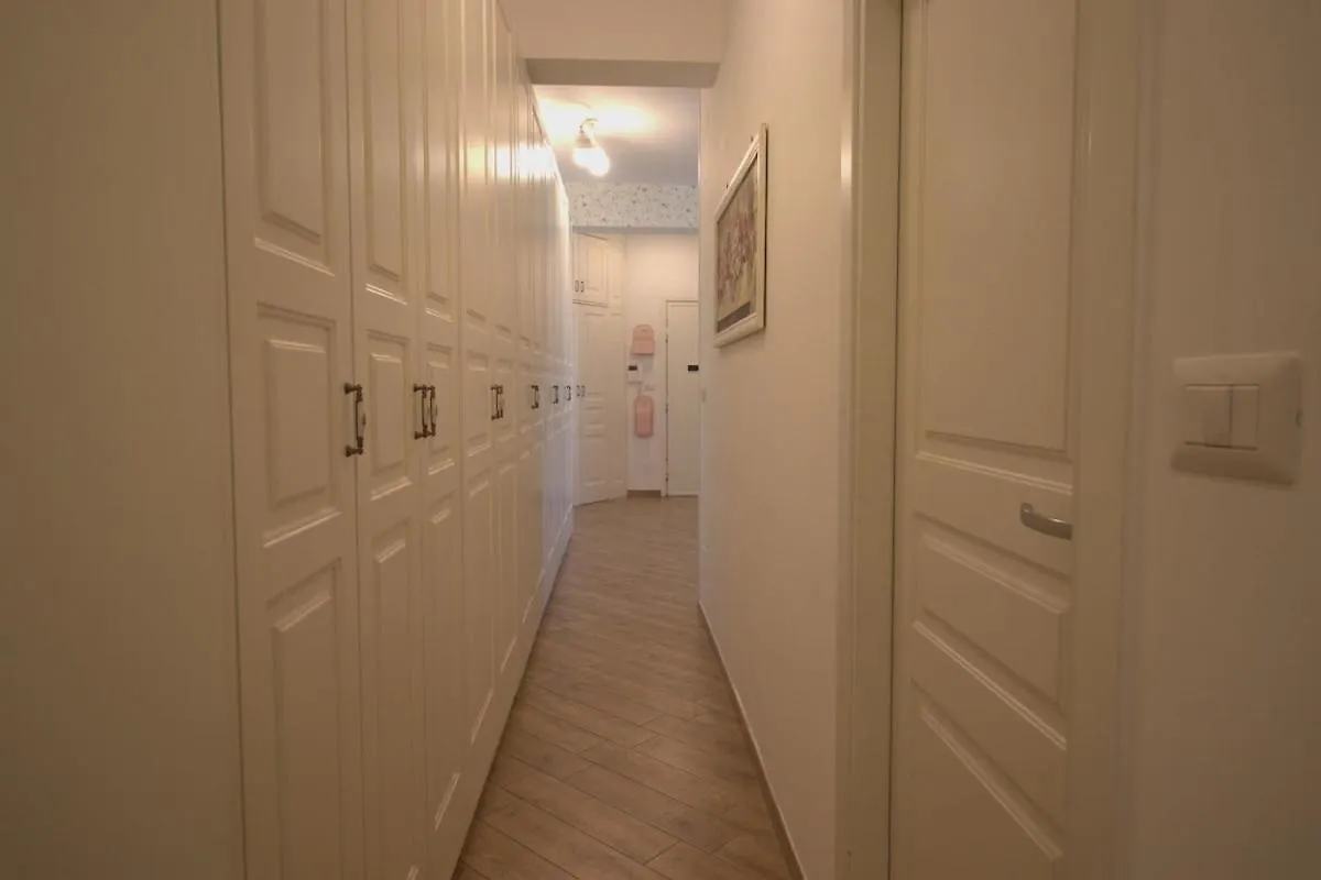 La Casa Di Giorgia E Gaia Apartment Naples