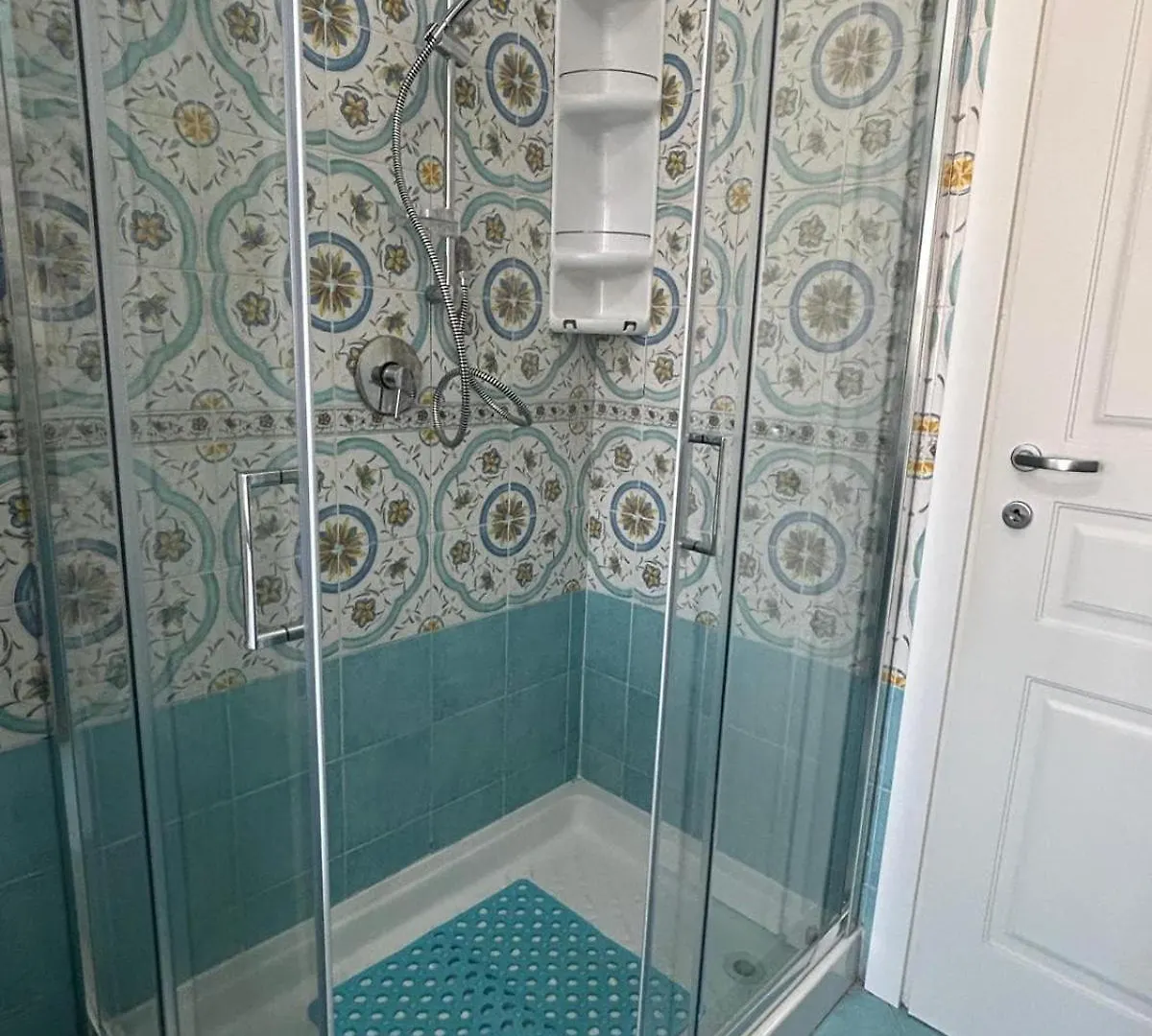 La Casa Di Giorgia E Gaia Apartment Naples